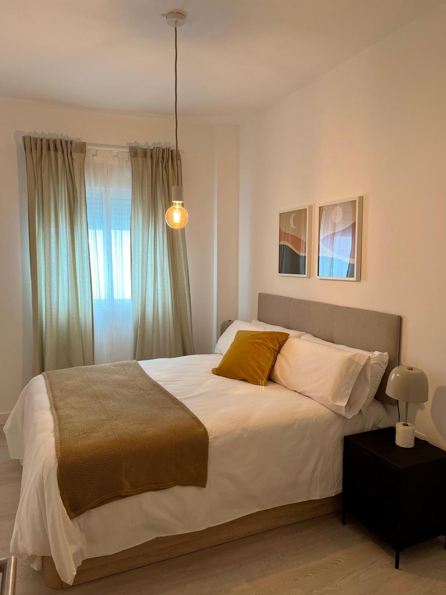 Amazing Apartment City Center - Optional Parking Málaga Buitenkant foto
